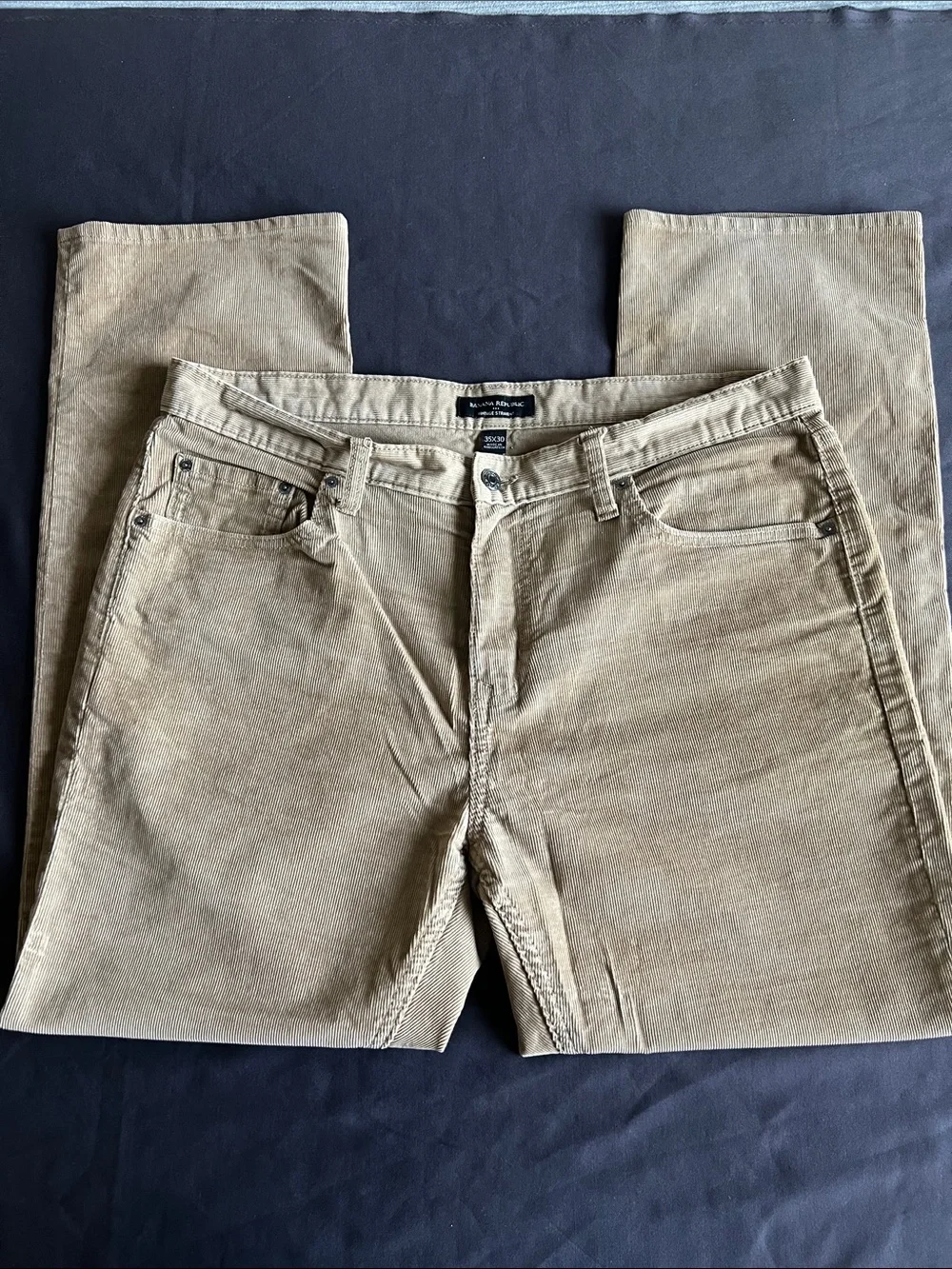 Banana Republic men’s Corduroy Pants - Tan, vintage straight